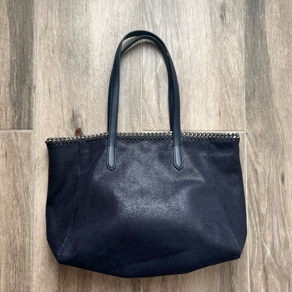 Stella McCartney Falabella navy vegan shoulder tote bag with chain detailing
